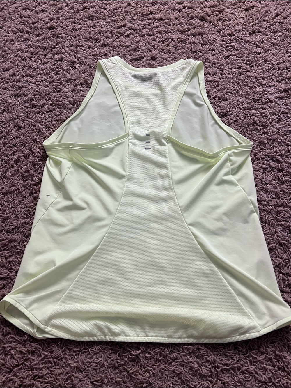 New Nike Women’s Swift Dri-FIT Running Tank Top Size S Color Lt Lemon Twist